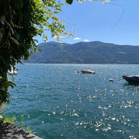 Aurora: Porto Ronco Villa
