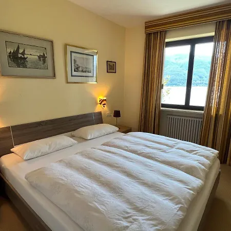Aurora: Porto Ronco