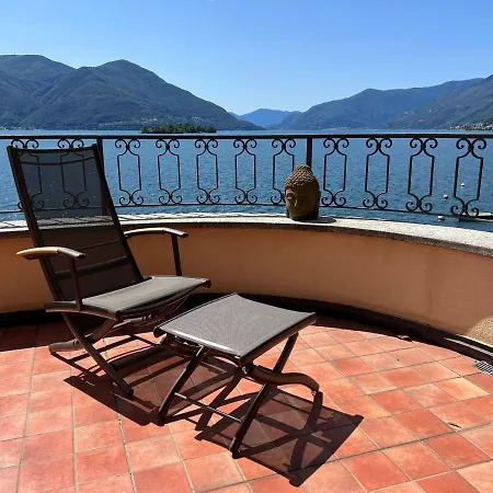 Aurora: Porto Ronco Villa *